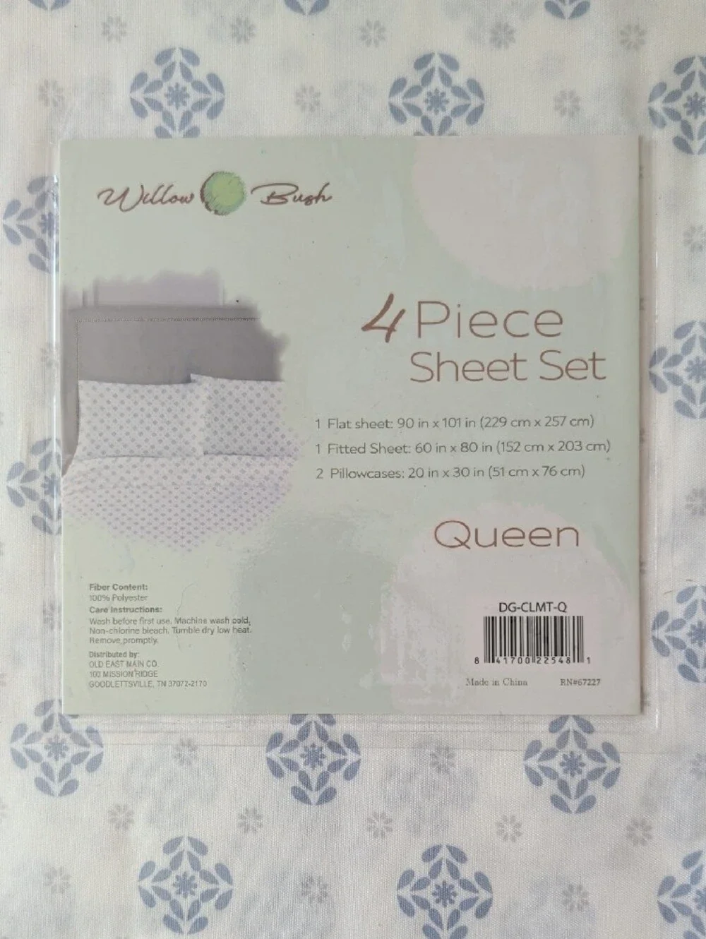 Willow & Birch Queen 4-Piece Sheet Set - White with Light Blue Print
